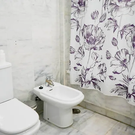 Bright & Quiet 2br Flat W/ Large Terrace & Pool *