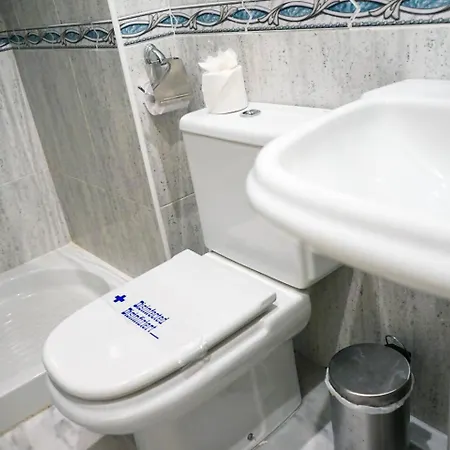 Bright & Quiet 2br Flat W/ Large Terrace & Pool